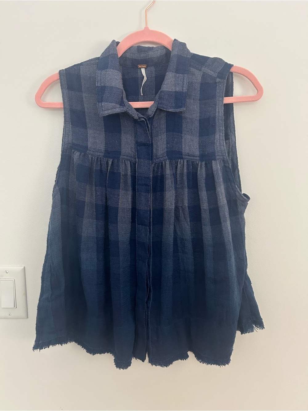 Free People Women’s Medium Blue Plaid Sleeveless Button Front Tunic Top